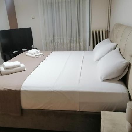 Comfy Apartment For 4 Ppl In Koukaki アテネ エクステリア 写真